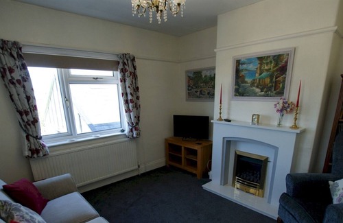Kingsteignton Apartment | Pass the Keys | Cosy 1 bed annexe in Devon with parking