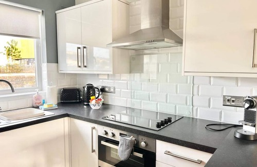 Castle Apartment | Pass the Keys | Cosy Flat in Maritime Quarter