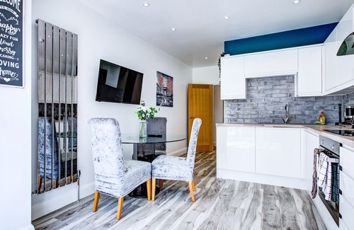 Southend-on-Sea House | Pass the Keys | Beautiful large modern house in Southend