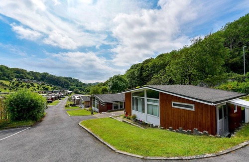 Mumbles House | Pass the Keys | Gower BEACH Staycation Caswell Bay - Sleeps 4