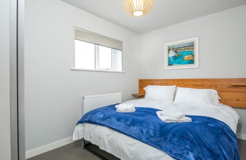 Roath House | Pass the Keys Lovely 1 Bed Apartment with Parking close to City