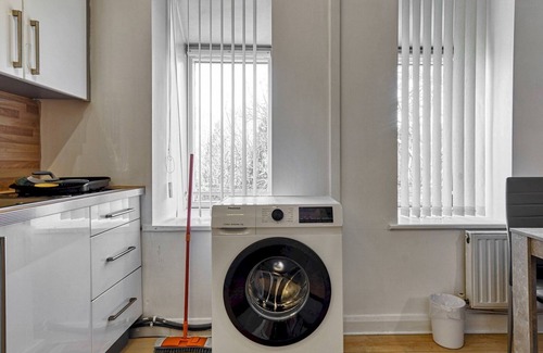 Rusholme Apartment | Pass the Keys | Luxury apartment in center Manchester & Parking