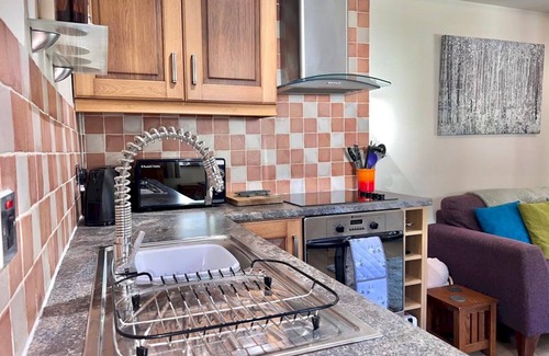 Kidwelly House | Pass the Keys | Old Forge Pumphouse Annexe