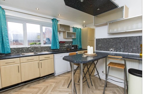 Edgbaston House | Pass the Keys | Stunning 5 Bedroom House