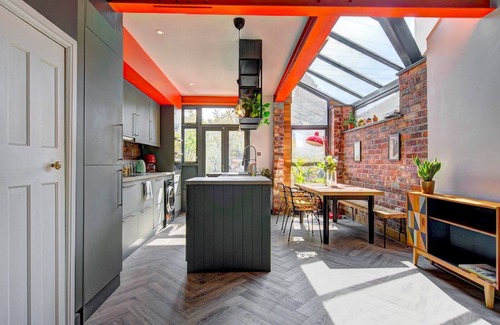 Offerton House | Pass the Keys | Stunning Home *sleeps 6*