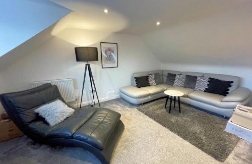 Moffat House | Pass the Keys Stunning Cosy Cottage in Historic Moffat