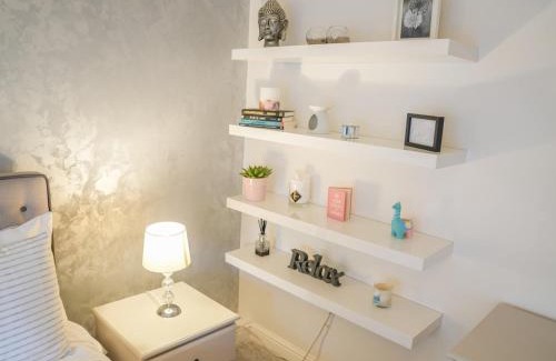 Nottingham Apartment | Pass the Keys Super luxurious 2 bedroom apartment