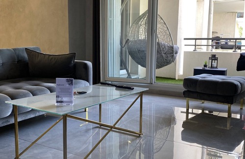 Poteries Condo | Passion Airbnb - Logement Deux Pièces Avec Jacuzzi Privatif