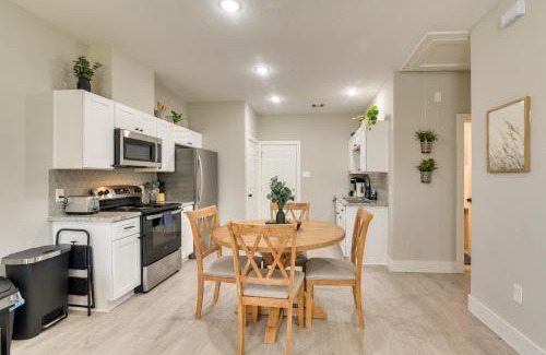 Northeast Houston Apartment | Patio and Fenced Yard Home Close to Dtwn Houston!