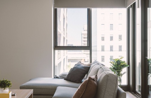 City West Apartment | Patio Mt view | near Canberra centre, ANU & Light station