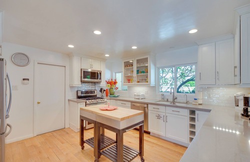 Deepwell Estates House | Patio, Pool & Mountain Views: Palm Springs Home!