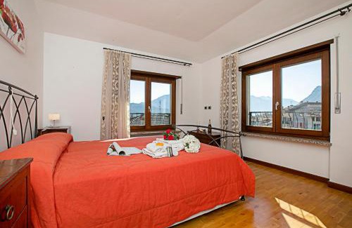 Riva del Garda Apartment | Paulie Apartment - Happy Rentals