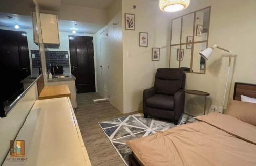 Binan City Hotel | Pause Point - Standford 3 Suites