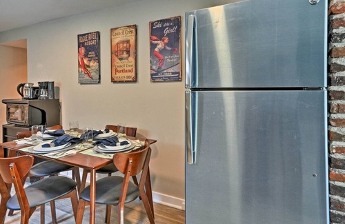 Portland Apartment | PDX/St Johns Hideaway