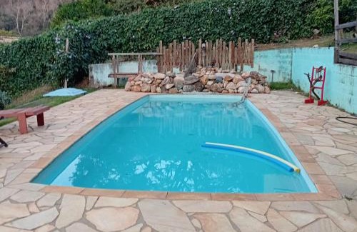 Jardim Flamboyant House | Pe na Pedra quarto 3