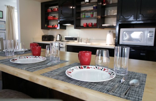 Paradise Hills Civic Apartment | Peace and Quiet in Paradise Hills