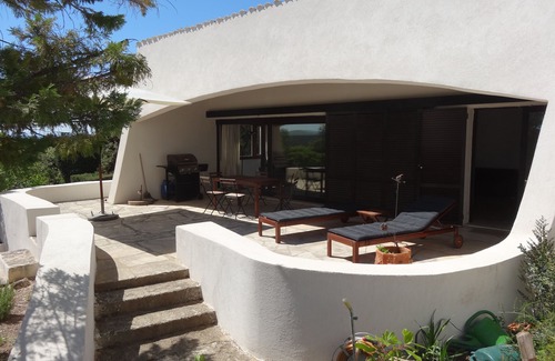 Castillon-du-Gard Villa | Peace And View On The Pont Du Gard