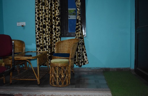 Haldwani House | Peace Motel in Haldwani.