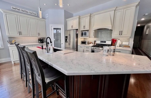 Coboconk Cottage | Peace Out on Balsam Lake – Luxury Waterfront Cottage