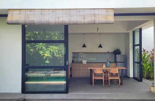 Babakan Villa | Peaceful 2-bedroom villa with WiFi, AC in delightful Canggu