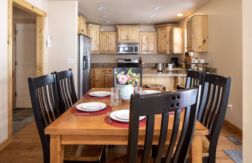 Leigh Creek Estates House | Peaceful 3BR - 20mins from Resort + Stunning Grand Teton Views!