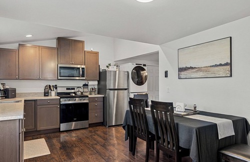 Mount Vernon House | Peaceful 3BR W/BBQ and Firepit Near Nature |Skagit