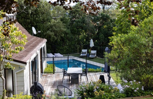Havelock North Apartment | Peaceful 4BR Getaway Large Heated Pool