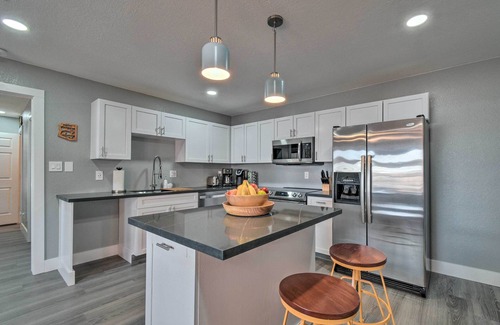 Apache Junction Condo | Peaceful Apache Junction Condo ~ 1 Mi to Downtown!