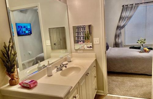 Cumberland Apartment | Peaceful Apt Home near Braves Stadium & FREE PKNG