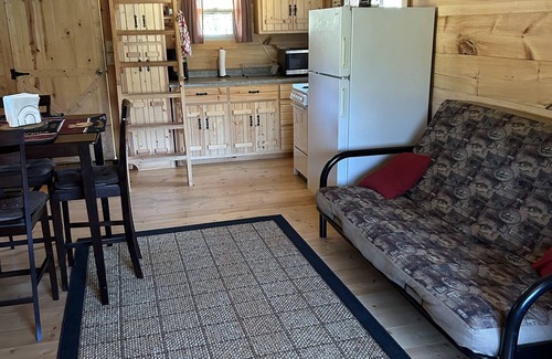 Kickapoo Cabin | Peaceful Cabin in woods