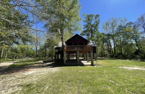 Talisheek Cabin | Peaceful Cabin Overlooking the Bogue Chitto River
