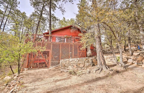 Crown King Cabin | Peaceful Cabin w/Deck & Grill: 1 Mi to Crown King