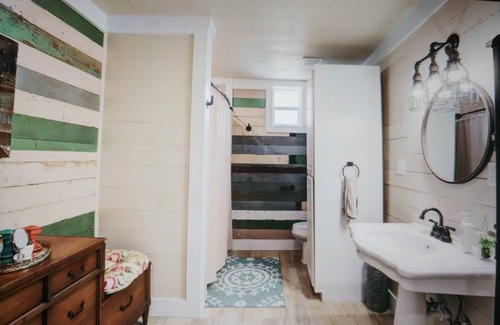 Fayetteville House | Peaceful country home!
