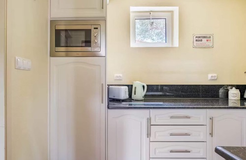Silves Cottage | Peaceful countryside retreat minutes from Silves
