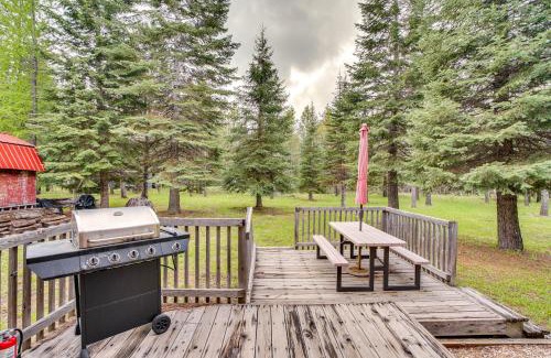Tamarack Resort House | Peaceful Donnelly Retreat Less Than 1 Mi to Lake Cascade!