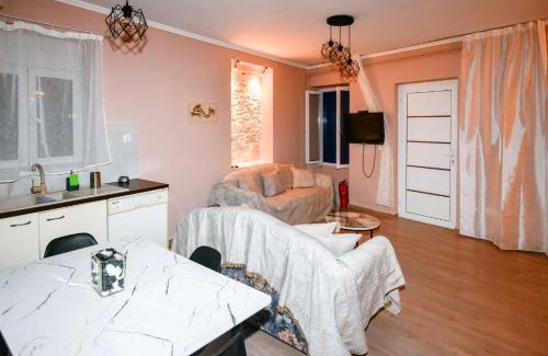 Mitilinii Apartment | Peaceful Getaways in Samos