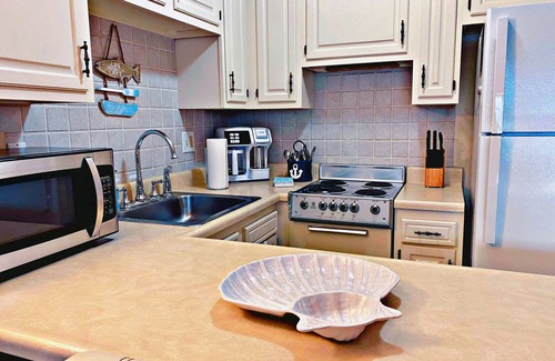 Osage Beach Condo | Peaceful Lakefront Oasis
