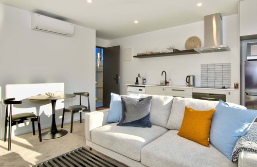 Kawarau Falls Apartment | Peaceful, Luxury Unit At The Iconic Remarkables!