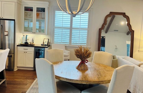 Newberry House | Peaceful Oasis in Town of Tioga, 4 Bed/2.5 Bath with Fully Fenced Garden