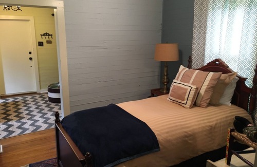 Iberia Parish House | Peaceful, Private Cottage On Bayou Teche