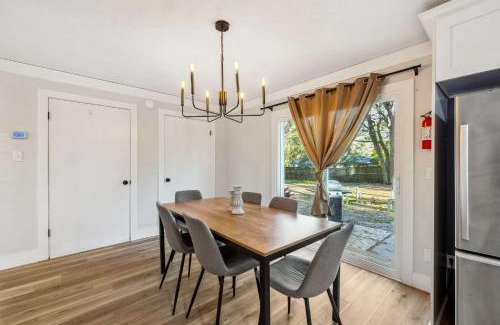 Gainesville House | Peaceful Retreat Pet-Friendly 5 mins to Shands & UF