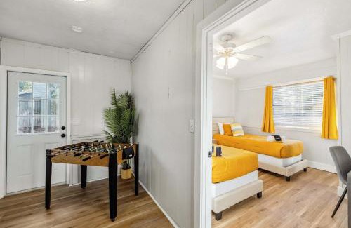 Gainesville House | Peaceful Retreat Pet-Friendly 5 mins to Shands & UF