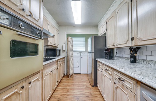 Lockesburg House | Peaceful Sanctuary - 1 Mi to Wildlife Refuge!