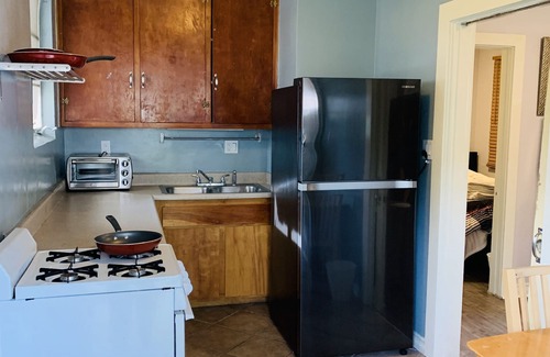Highland Park Apartment | Peaceful Stay in Historic Rancho Garvanza