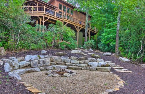 Brevard House | Peaceful Stony Point Getaway with Hot Tub and Views!