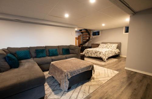 Plaisance Ski Chalet | Peaceful Waterfont Cottage - Quebec