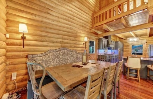 Gainesville Cabin | Peaceful, Waterfront Luxury Cabin w/party dock & hot tub near new Olympic Park