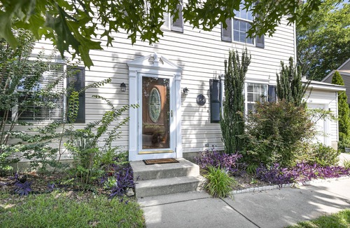 West Columbia House | Peaceful West Columbia Get-Away