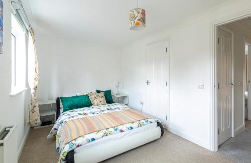 Witney House | Peaceful Witney Retreat near Oxford - Cotswold