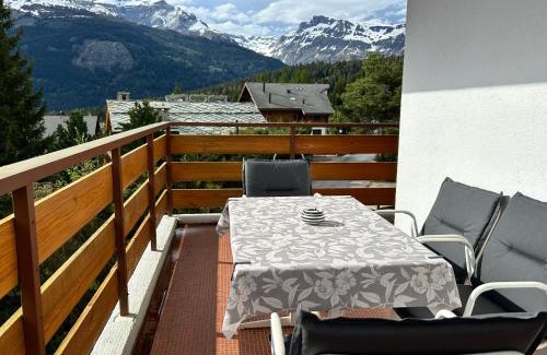 Lens Apartment | Peak-view Crans-Montana